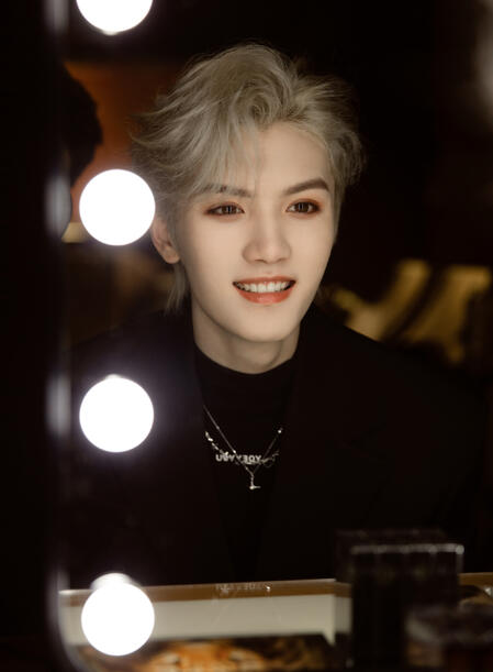 Lingchao Solo EP《Rebellious》